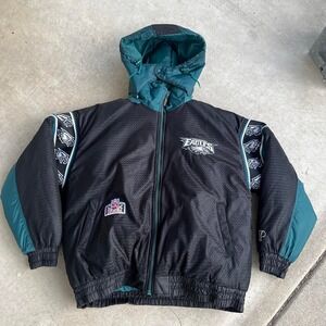 1990s Pro Player Philadelphia Eagles Reversible NFL Bomber Jacket size XXL